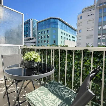Apartment Renove 3 Chambres, 8 Pers, A 50 M Nizza
